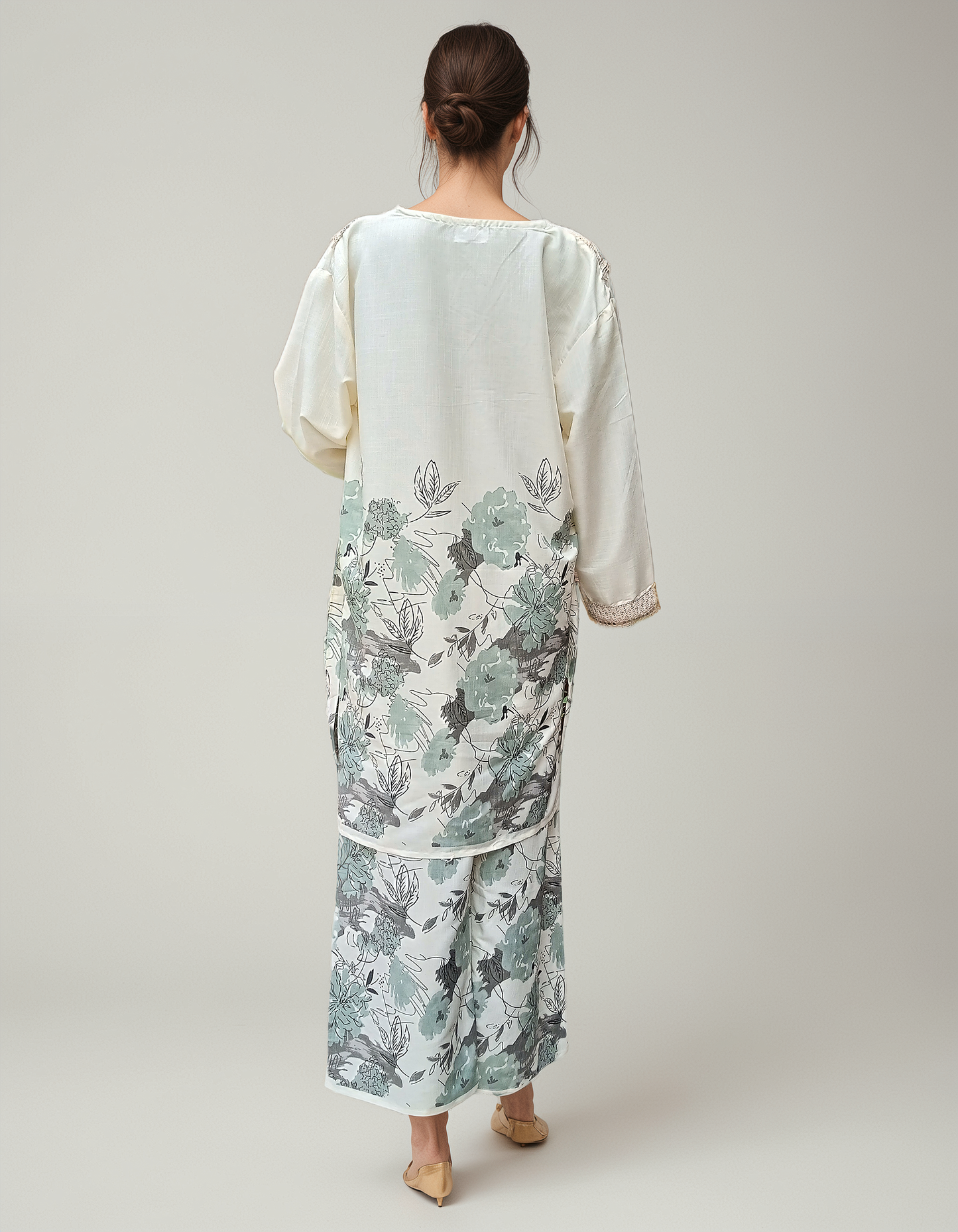 Ivory Cotton Floral Coord Set for Women – Elegant Free Size Outfit